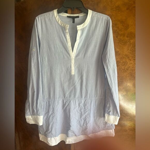 BCBGMaxAzria Blue and White Casual Button Down Shirt - Picture 1 of 11